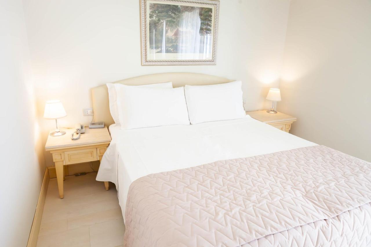 Hotel Conchiglia チェルヴィア エクステリア 写真