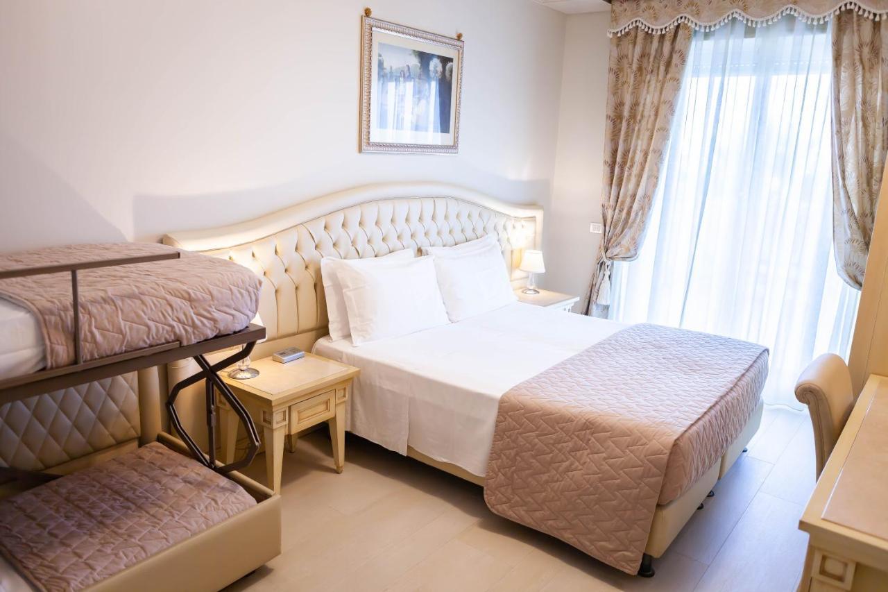Hotel Conchiglia チェルヴィア エクステリア 写真