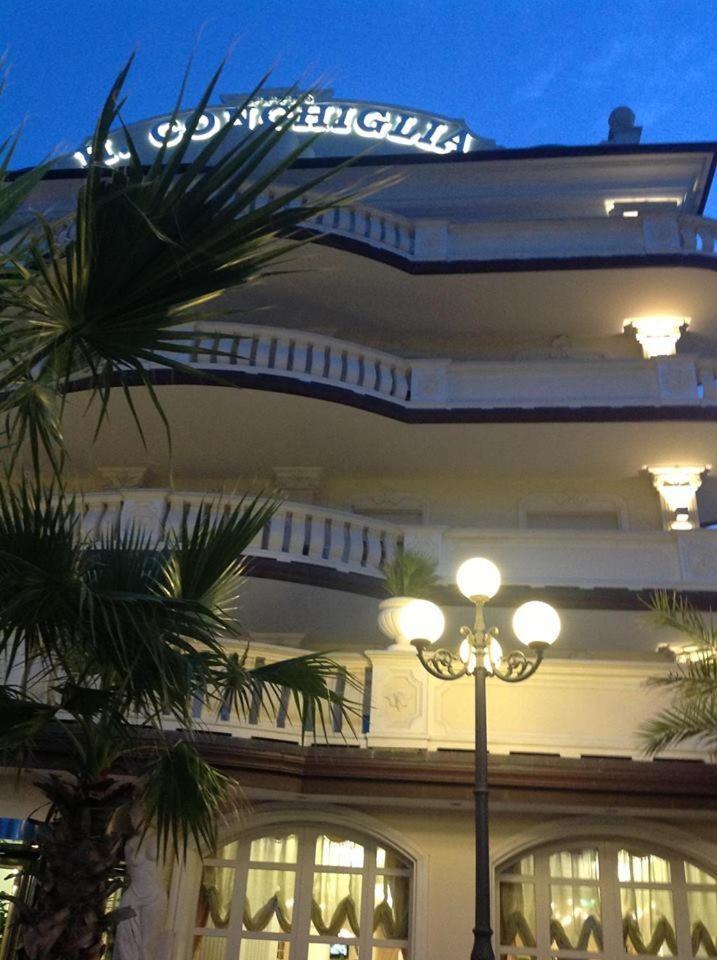 Hotel Conchiglia チェルヴィア エクステリア 写真