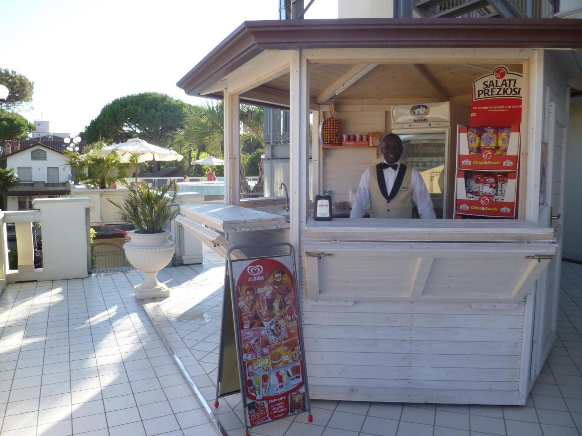 Hotel Conchiglia チェルヴィア エクステリア 写真