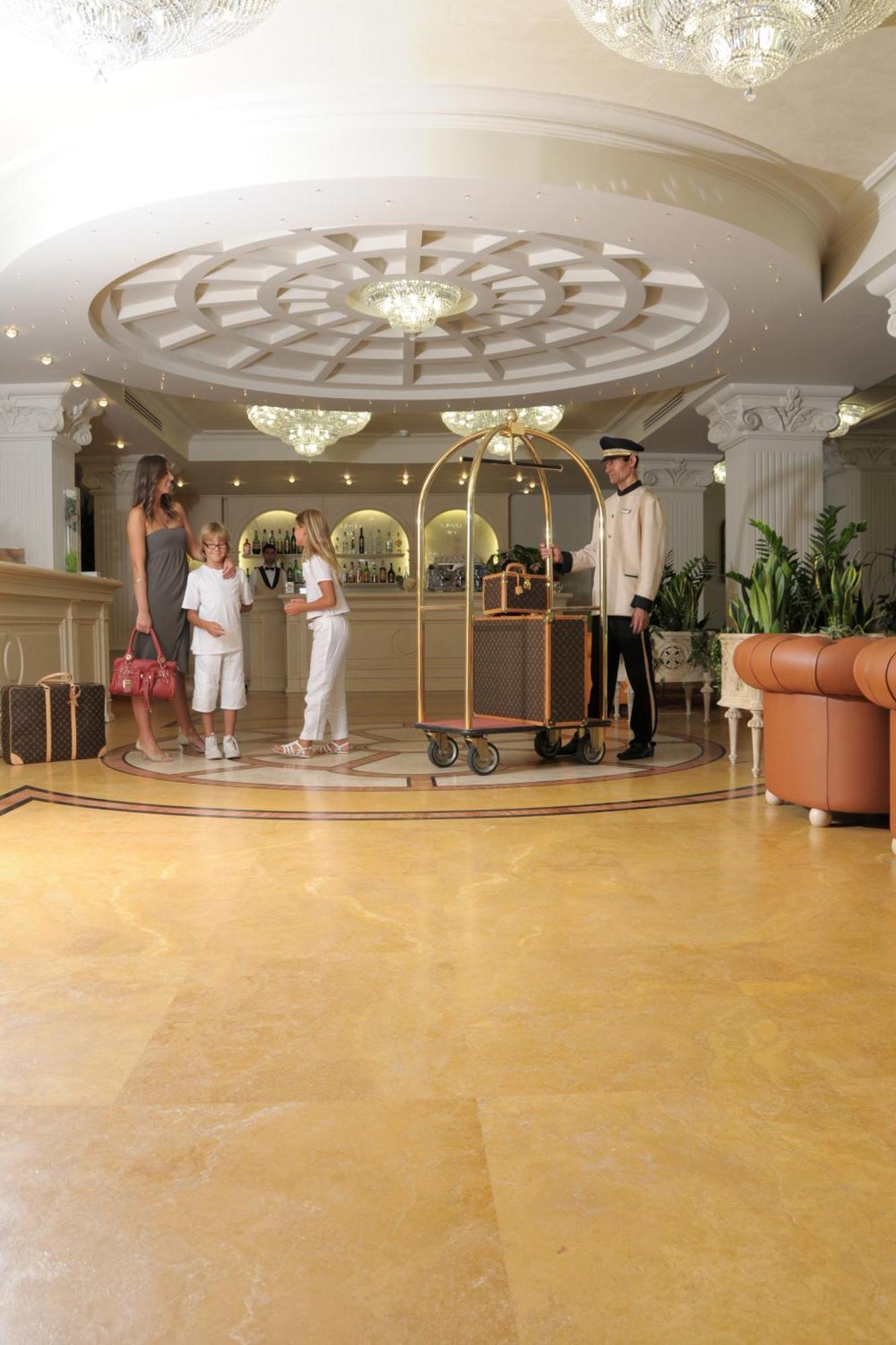 Hotel Conchiglia チェルヴィア エクステリア 写真