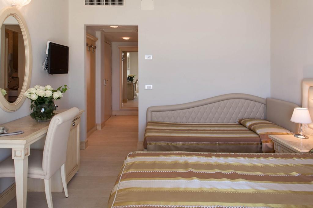 Hotel Conchiglia チェルヴィア エクステリア 写真